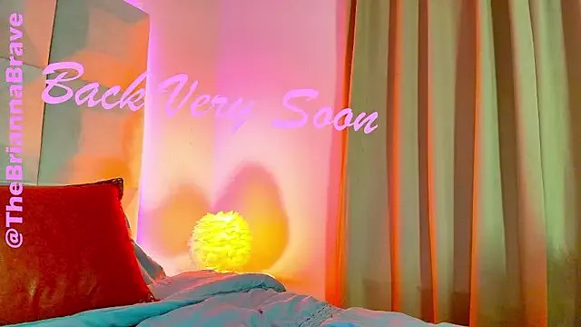 BriannaBrave on StripChat