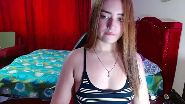 Freechat brissa_0 on StripChat