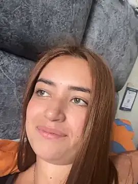 Freechat brissa_0 on StripChat