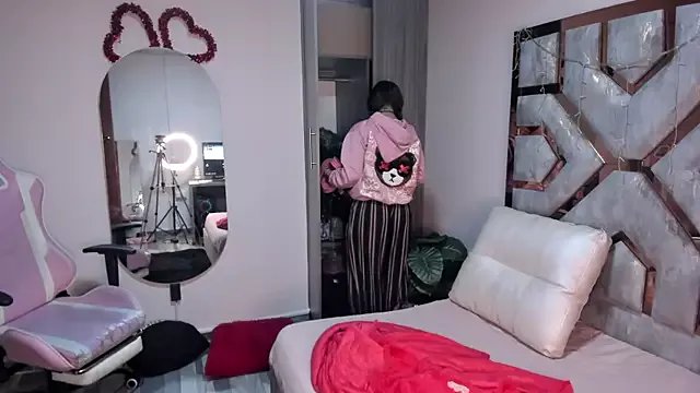 BRITHANY_SPARK on StripChat