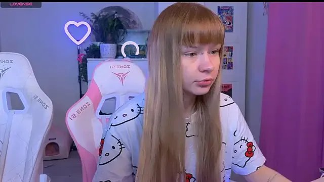 Britney_Lynch on StripChat