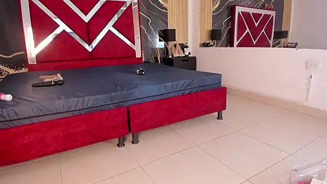 BritneySweet_ on StripChat