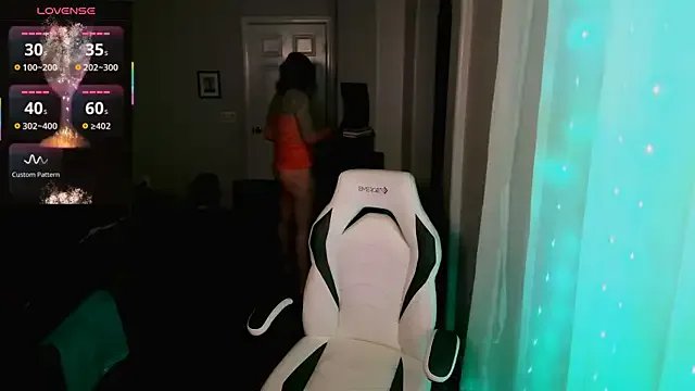 britteebee on StripChat