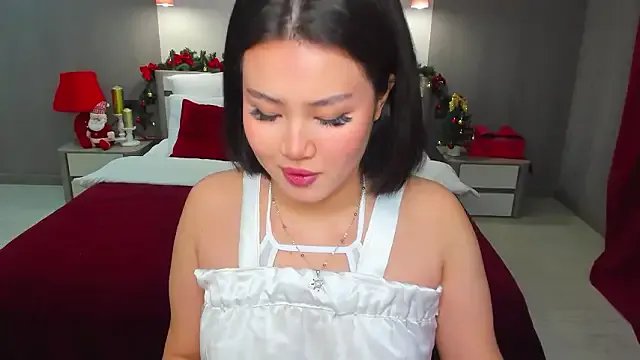 Brunette_Charm on StripChat