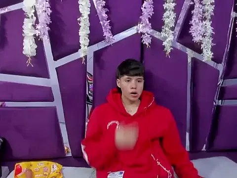 Bruno_Cruzz on StripChat