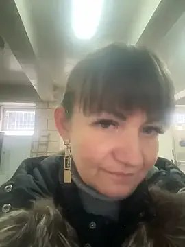 Butterfly8385 on StripChat