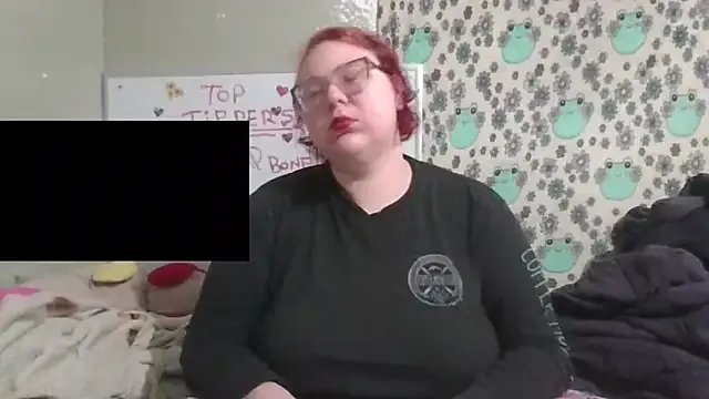 callmesiren on StripChat