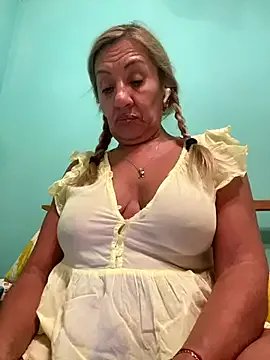 camelia3 on StripChat