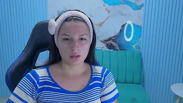 Cami_Boobss on StripChat