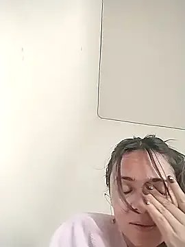 Cami_Konor on StripChat