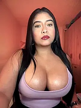 cami_ortiz__ on StripChat