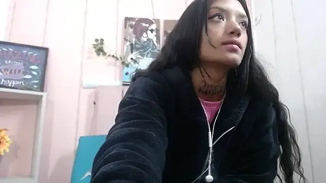 camila_williamss on StripChat