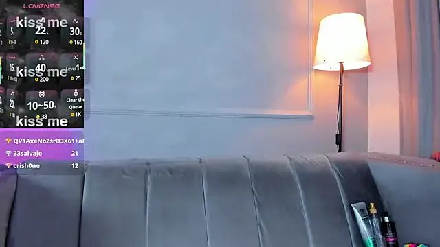 Candaceoweens on StripChat