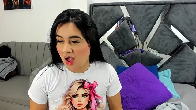 candy_fox2 — fuck with dildo + control domi 1 min