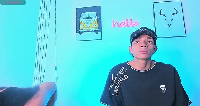 Freechat candyandmarilyn on StripChat