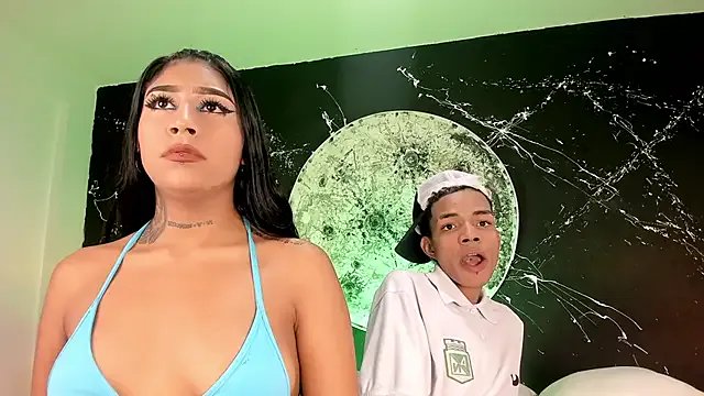 Freechat candyandmarilyn on StripChat