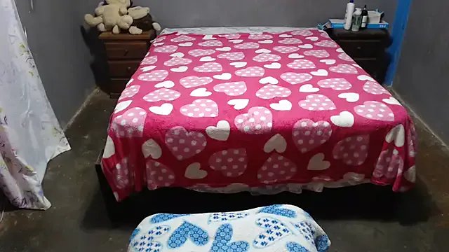 CANDYSWEET51 on StripChat