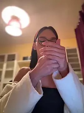 Carlita_cute on StripChat