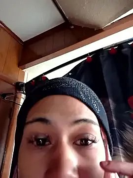 carmelbbyx22 on StripChat