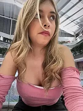 carolina__star on StripChat