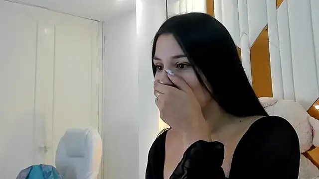 CarolinaFerrer on StripChat