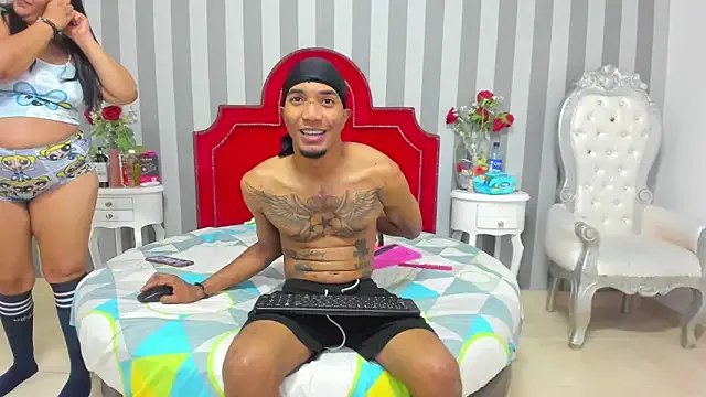 CaroyAndy — fingers  and  moan