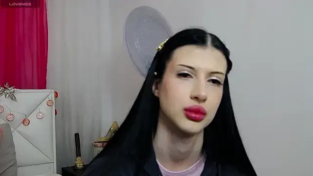 Carrie_Tease — SUCK DILDO & DROOL