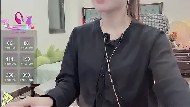 Caryln-Bun on StripChat