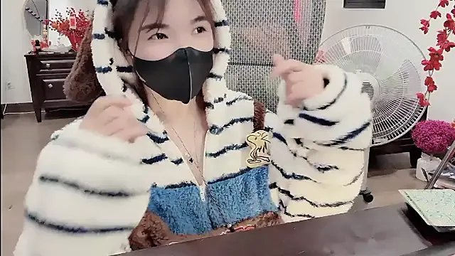 Caryln-Bun — L X BN V QU N TT