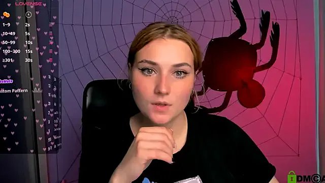 casey_meow_ on StripChat