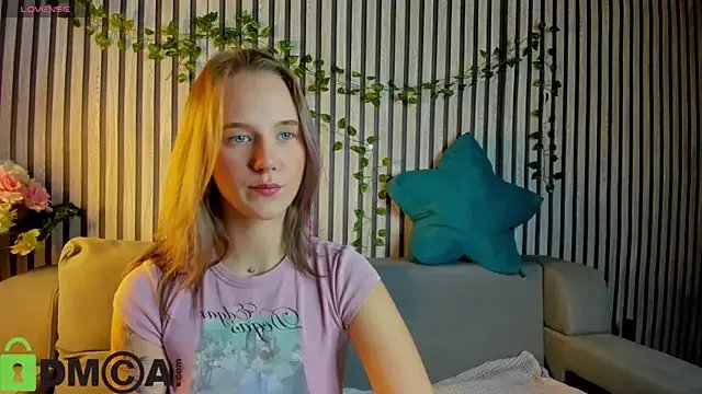 Casey_Sweeet on StripChat