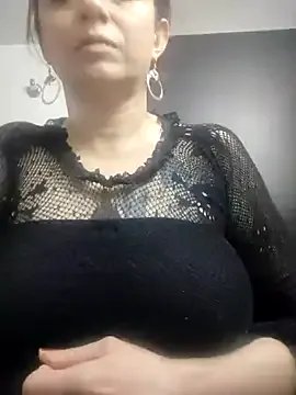 Catamilf77 on StripChat