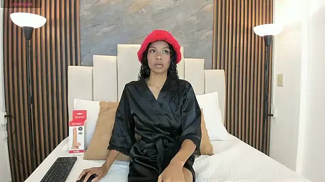 catiusca_reyes_03 on StripChat