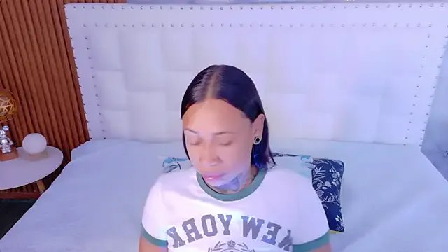 cattaleeyaa on StripChat