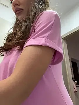 CelineReys on StripChat