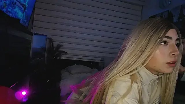 channel_blondee — dance wihtout clothes