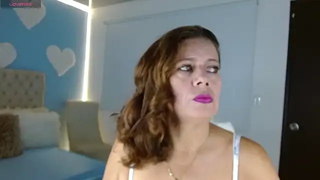 channelsmith_55 on StripChat