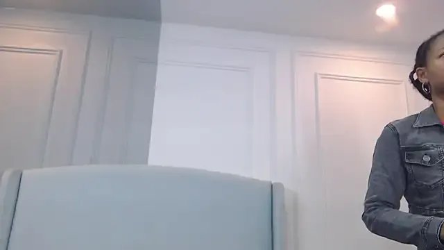 ChantalGarner on StripChat