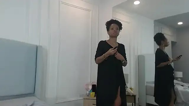 ChantalGarner on StripChat