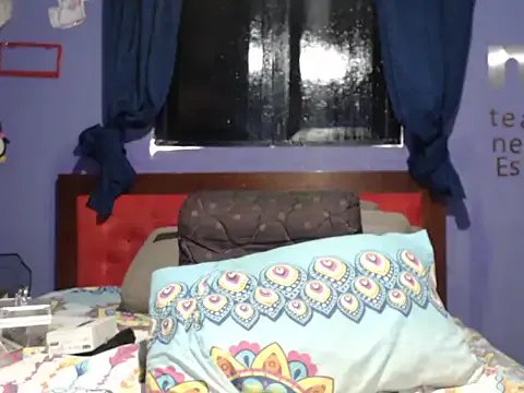 Charlot_suny_dirty on StripChat