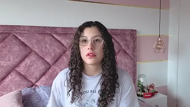 Charlotte__Miller on StripChat