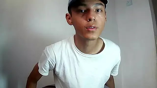 ChavoOT on StripChat