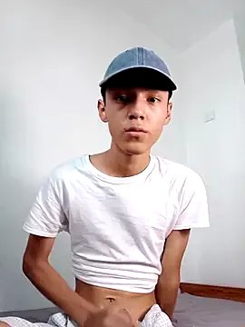 ChavoOT on StripChat