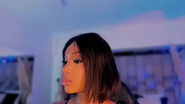 ChaynnaCooper on StripChat