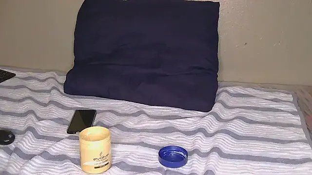 CherieBlushX on StripChat