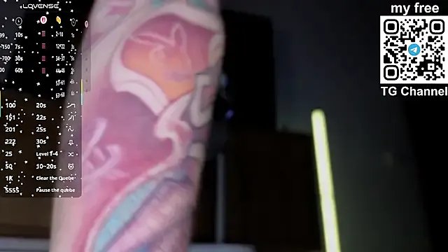 cherry_pie_888 on StripChat