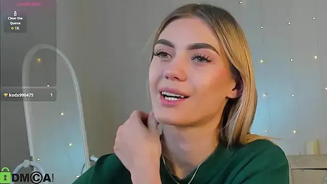 Cherry_Price on StripChat