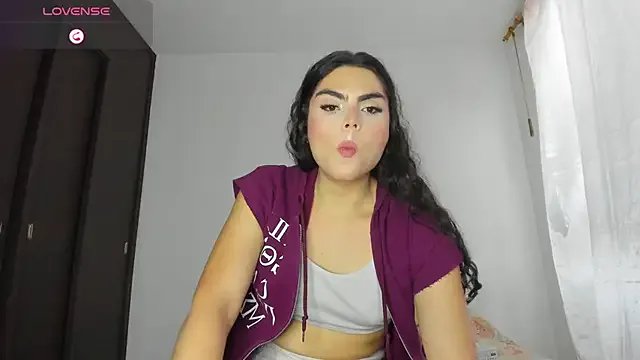 Freechat cheryl_blossom69 on StripChat