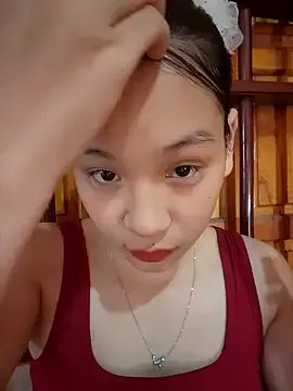 ChiecumBae on StripChat