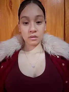 ChiecumBae on StripChat